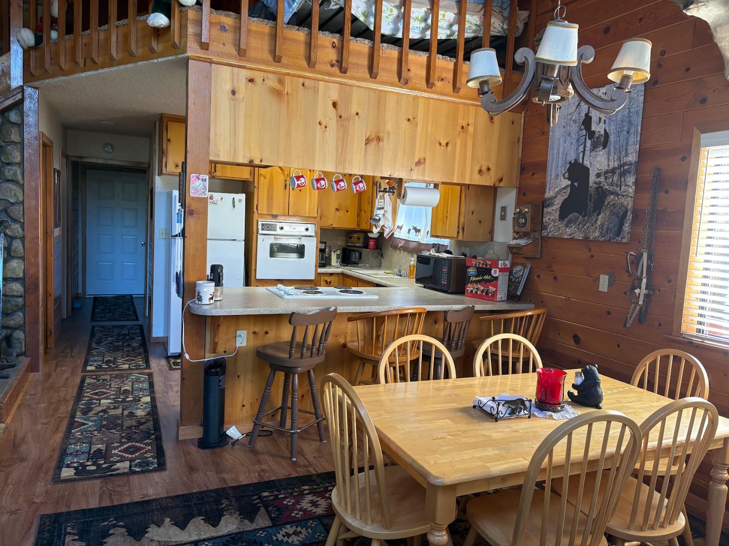 58072 Summit Dr, Springville, CA 93265