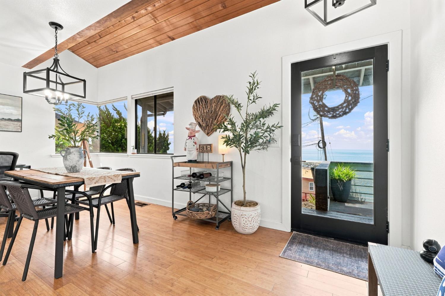 2630 Maple Ave, Morro Bay, CA 93442