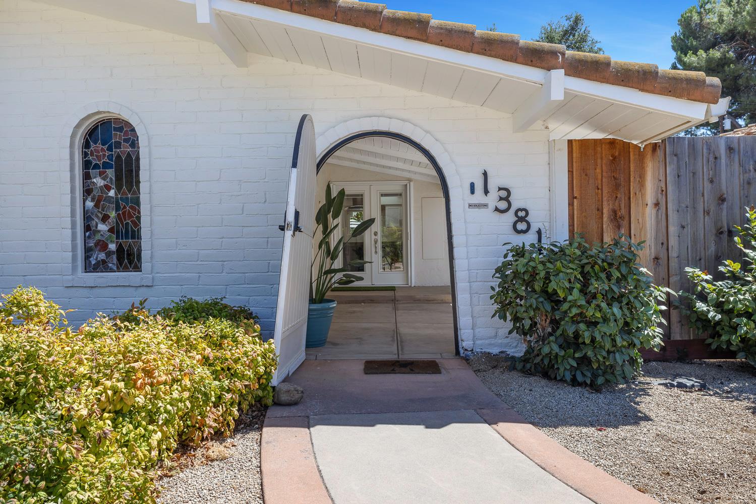 1381 E Revere Rd, Fresno, CA 93720