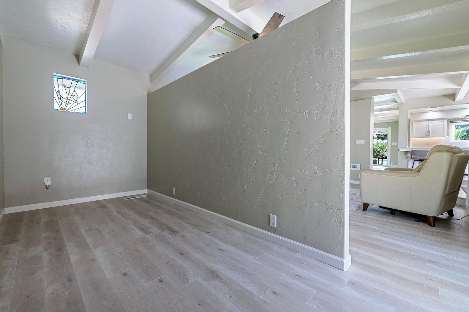 1381 E Revere Rd, Fresno, CA 93720