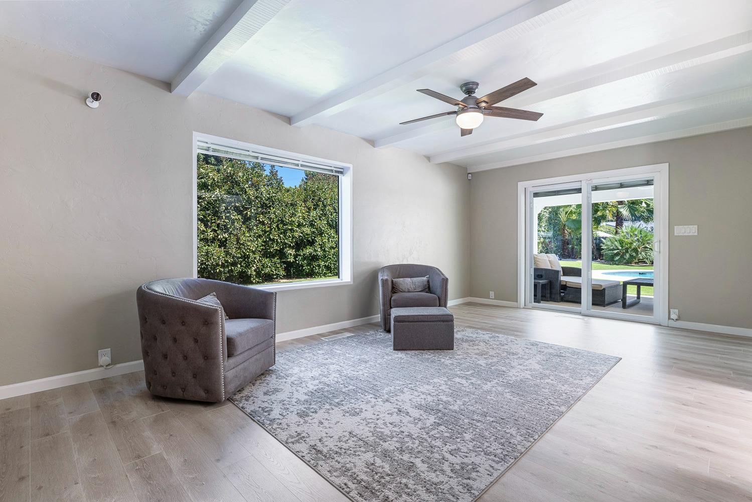 1381 E Revere Rd, Fresno, CA 93720