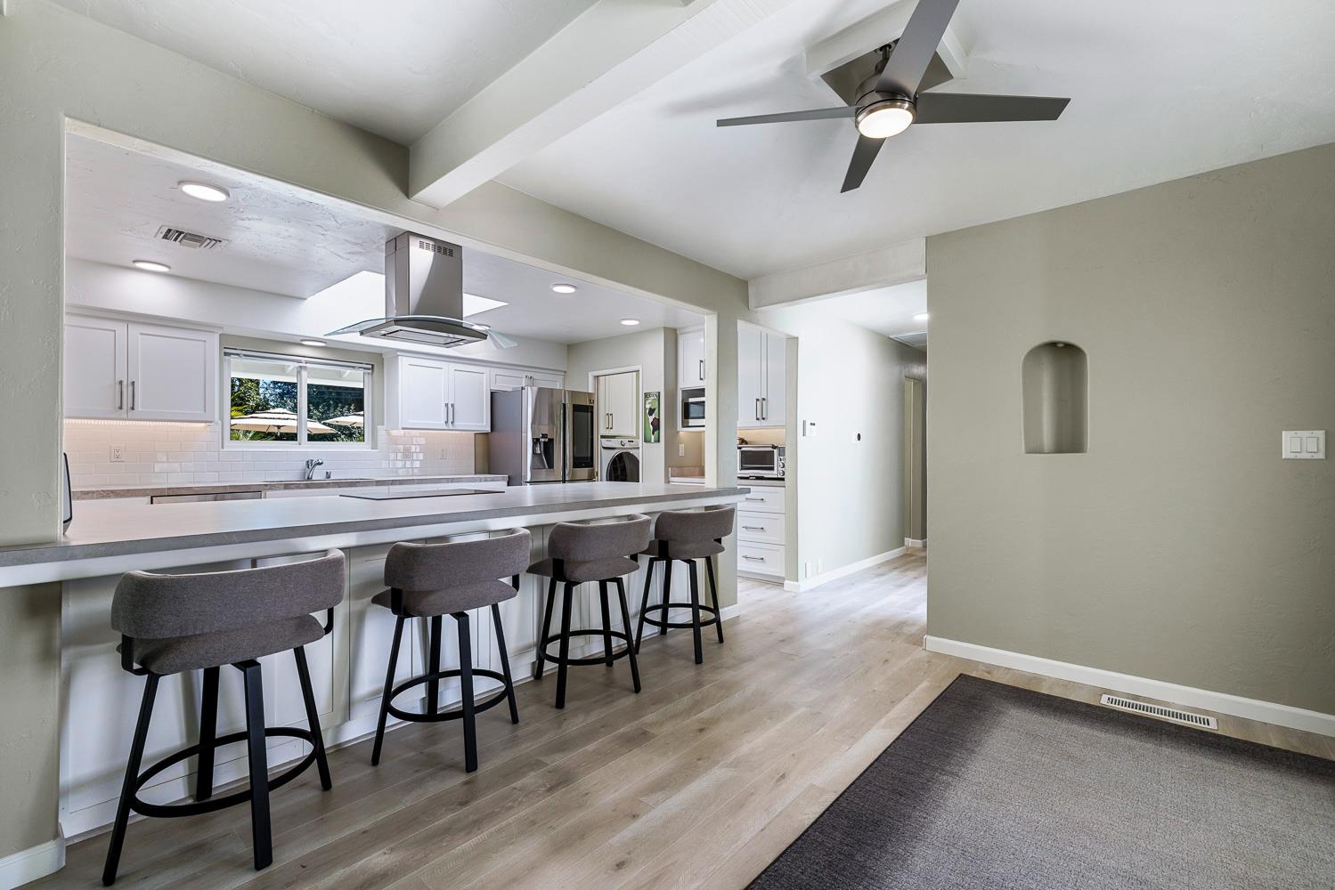 1381 E Revere Rd, Fresno, CA 93720