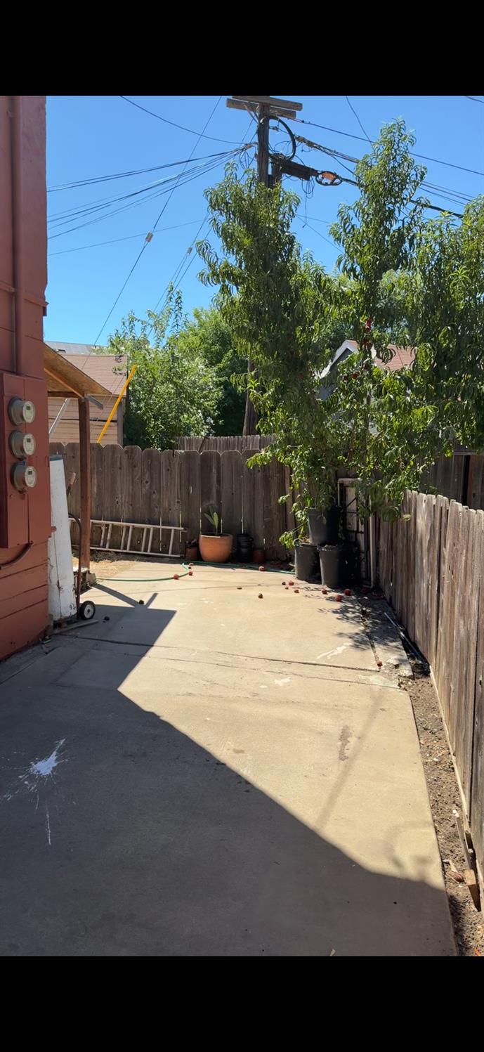 1657 Cypress Way, Merced, CA 95341
