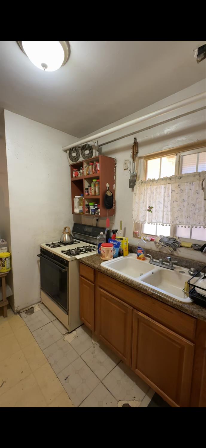 1657 Cypress Way, Merced, CA 95341
