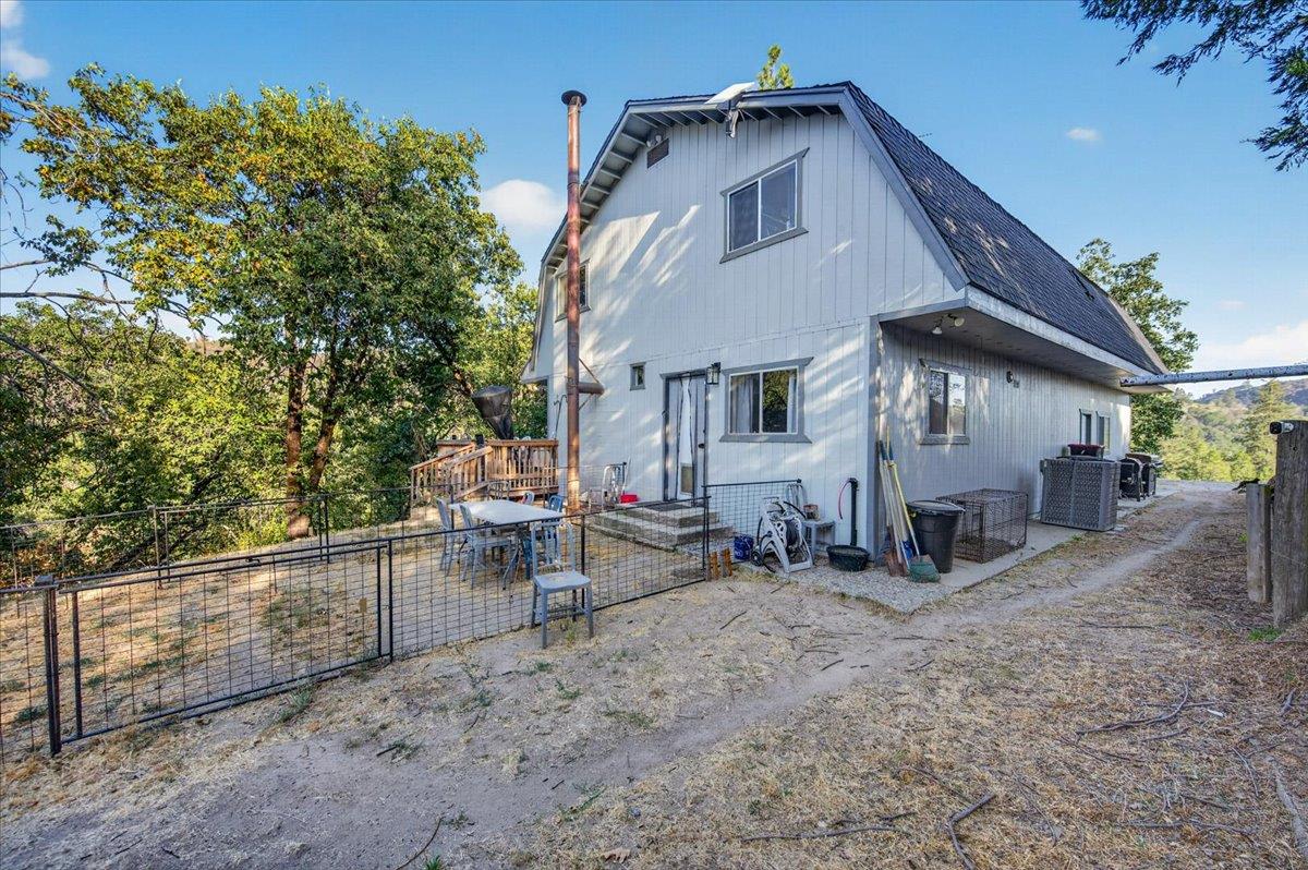 33412 Linson Rd, Tollhouse, CA 93667