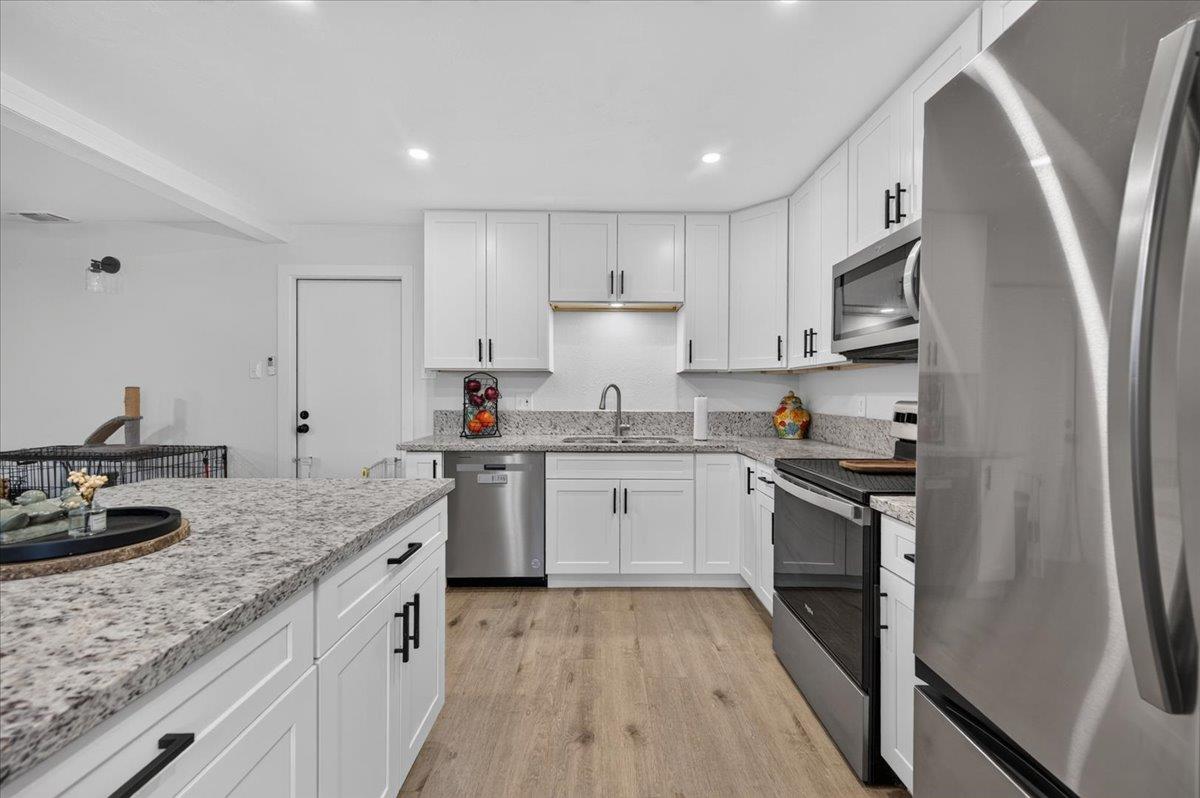 33412 Linson Rd, Tollhouse, CA 93667