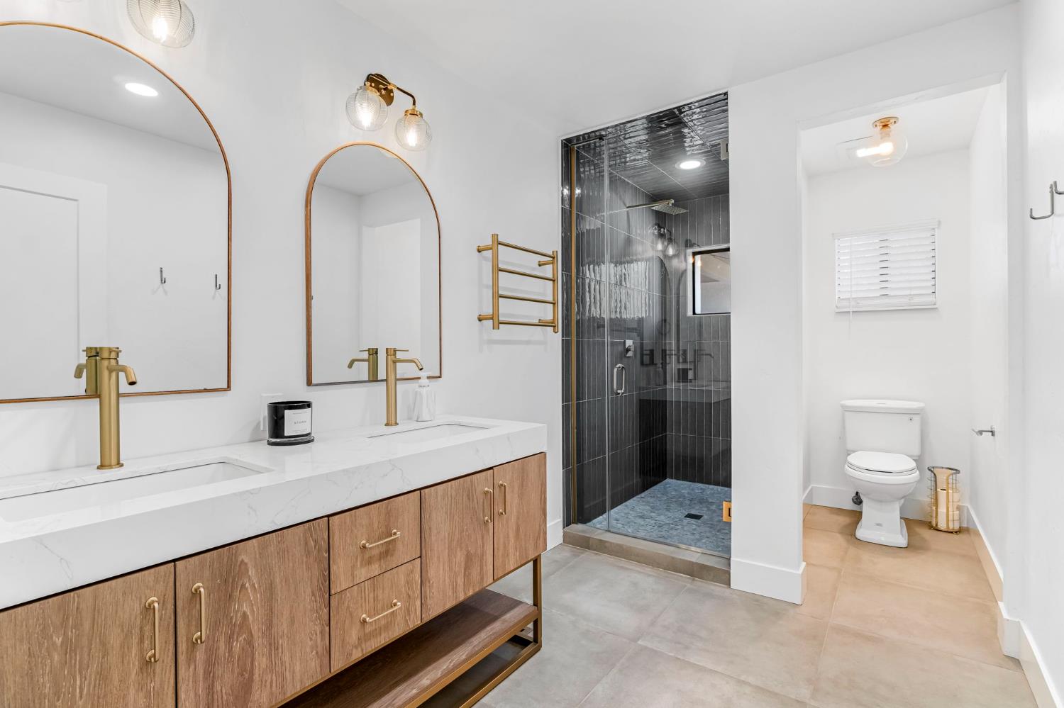 248 S Quality Ave, Sanger, CA 93657