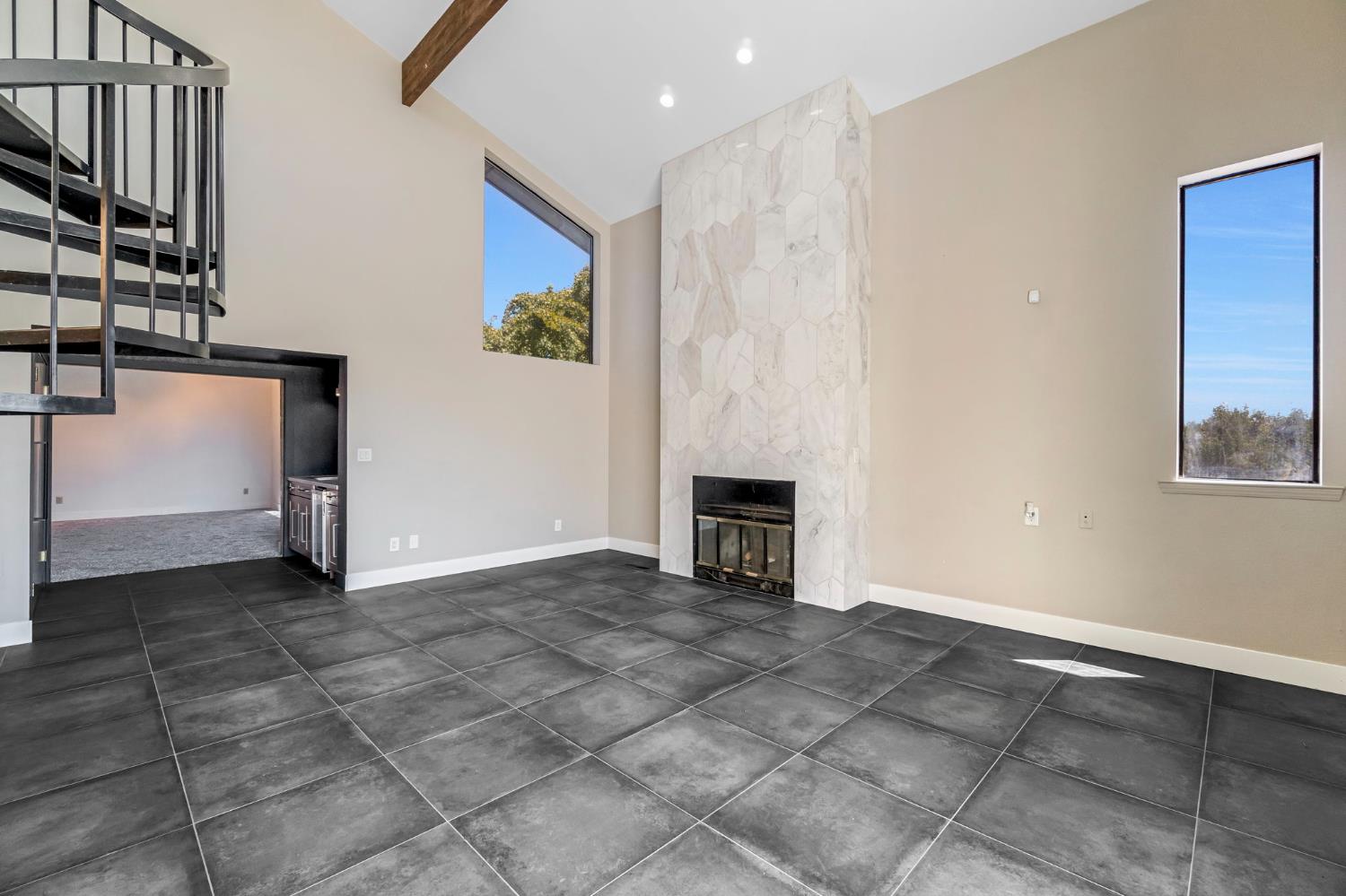 248 S Quality Ave, Sanger, CA 93657