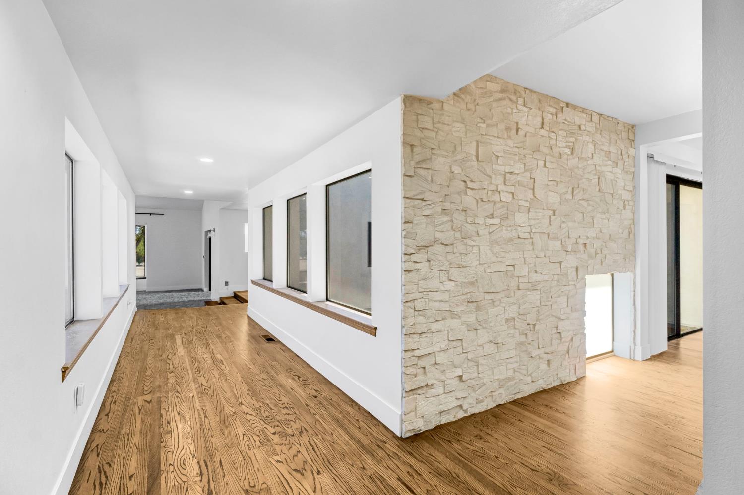 248 S Quality Ave, Sanger, CA 93657