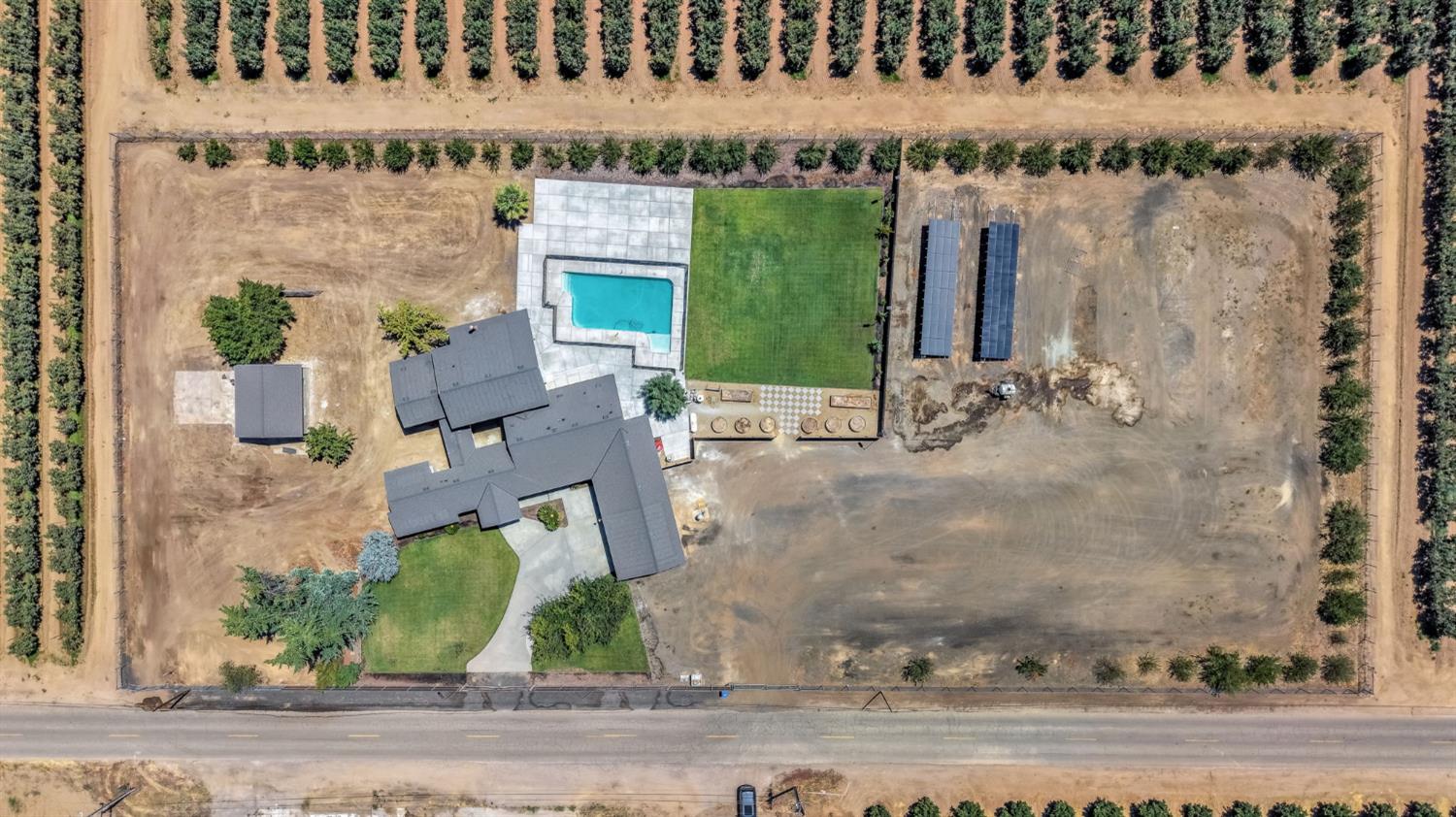 248 S Quality Ave, Sanger, CA 93657