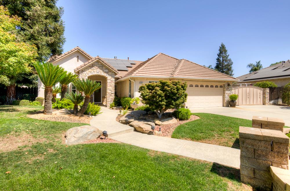 2855 Richert Ave, Clovis, CA 93611
