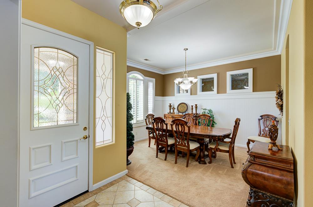 2855 Richert Ave, Clovis, CA 93611