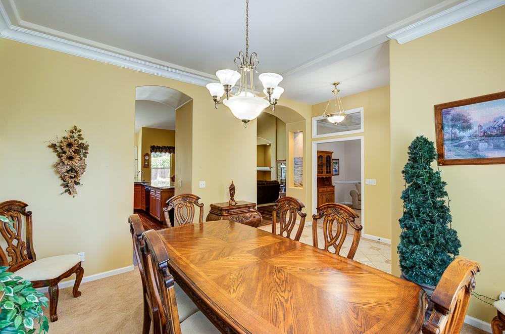 2855 Richert Ave, Clovis, CA 93611