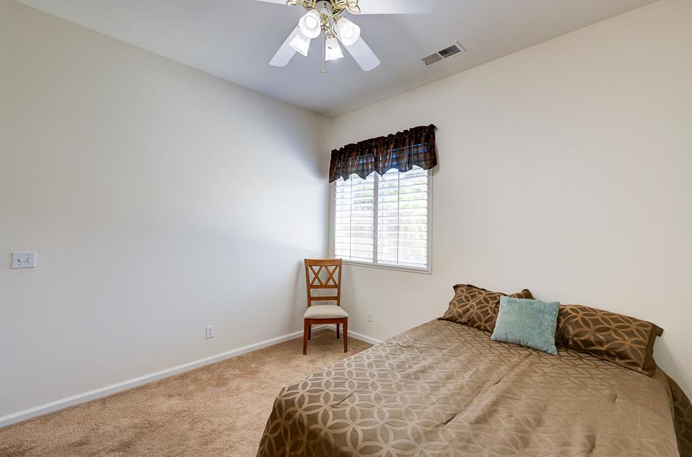 2855 Richert Ave, Clovis, CA 93611