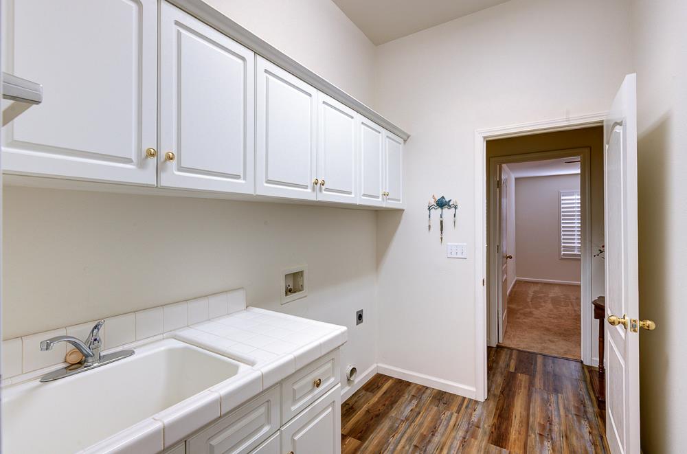 2855 Richert Ave, Clovis, CA 93611