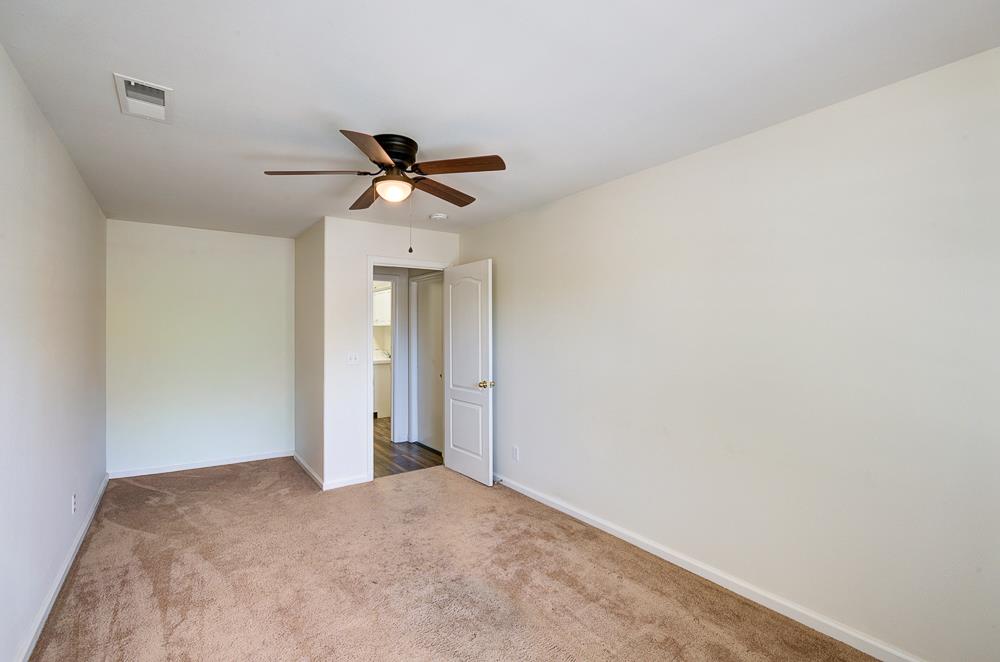 2855 Richert Ave, Clovis, CA 93611