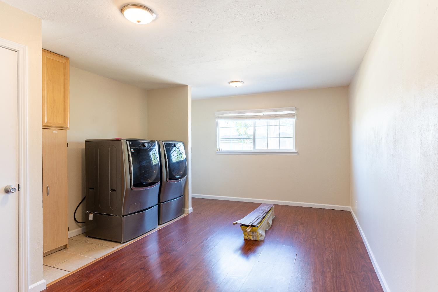 609 College Ave, Coalinga, CA 93210