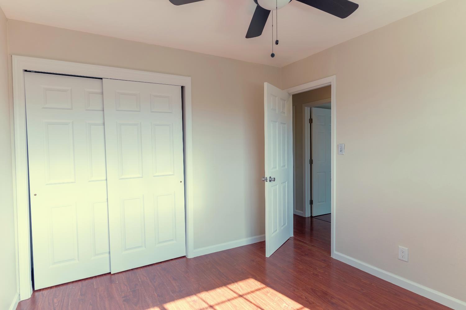 609 College Ave, Coalinga, CA 93210