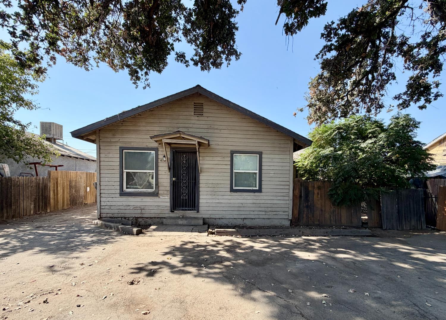 4130 E Mason Ave, Fresno, CA 93725