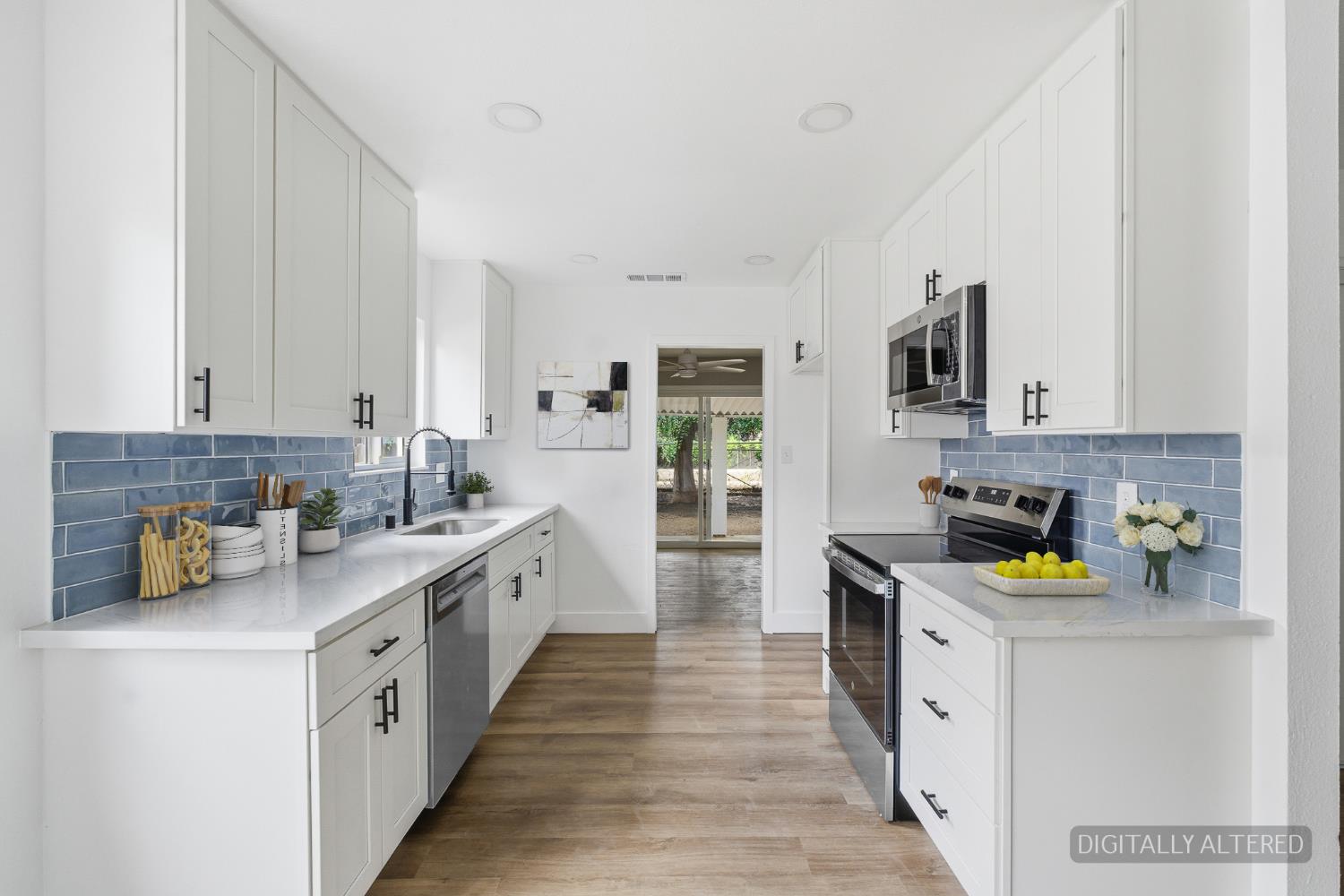 2554 Harvard Ave, Clovis, CA 93612
