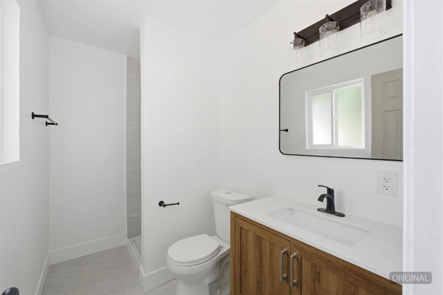 2554 Harvard Ave, Clovis, CA 93612