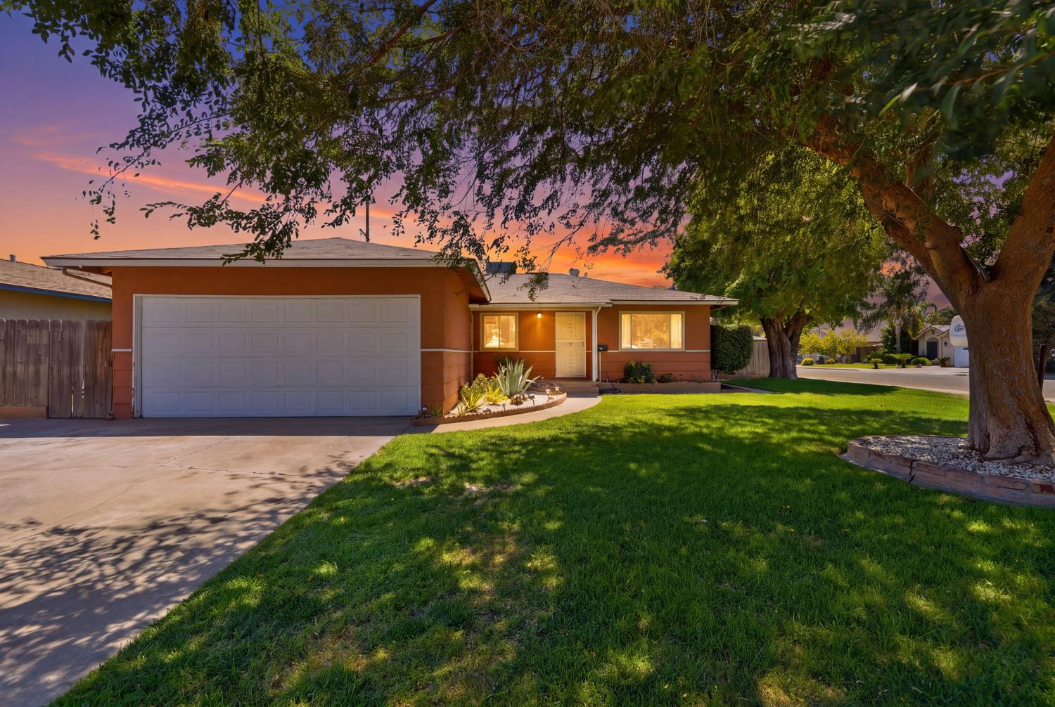 1519 Aspen St, Selma, CA 93662