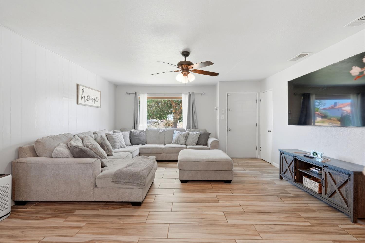 1519 Aspen St, Selma, CA 93662