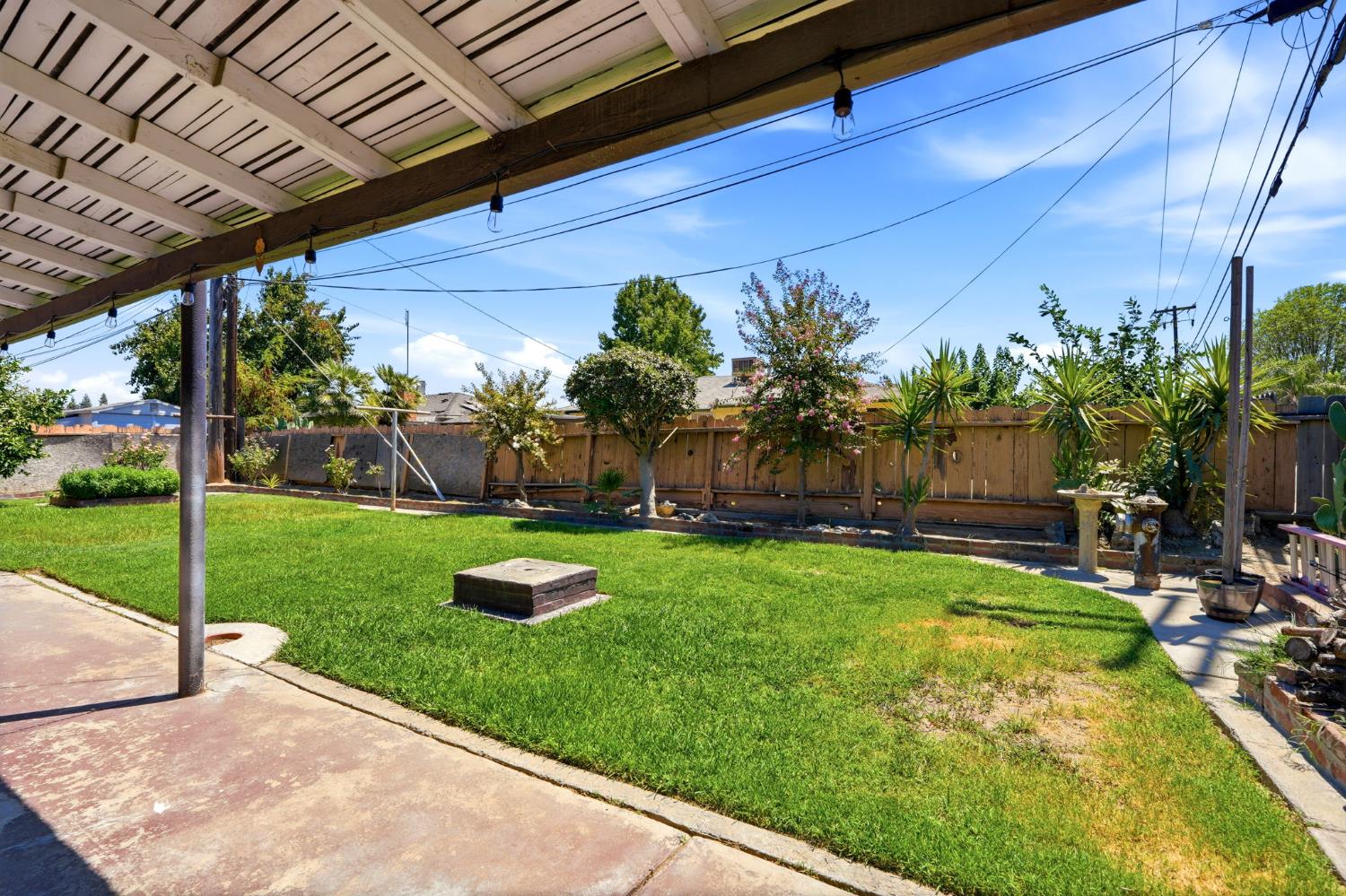 1519 Aspen St, Selma, CA 93662