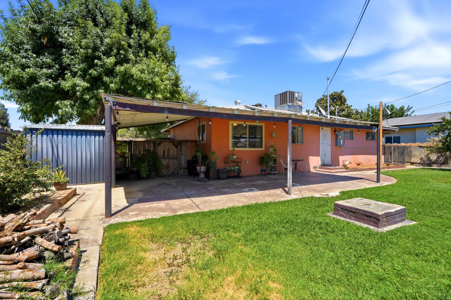 1519 Aspen St, Selma, CA 93662