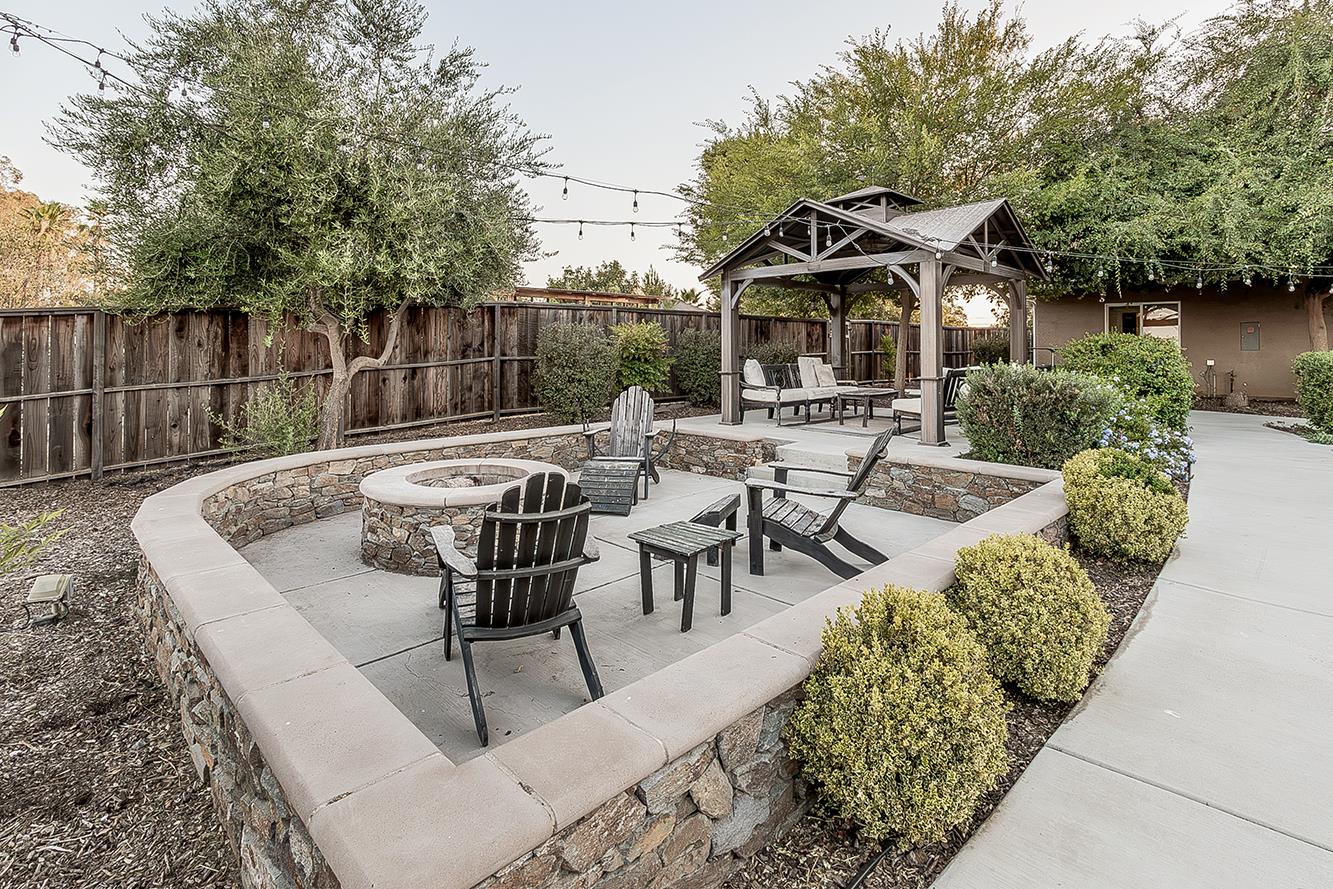 16099 Anaconda Rd, Madera, CA 93636