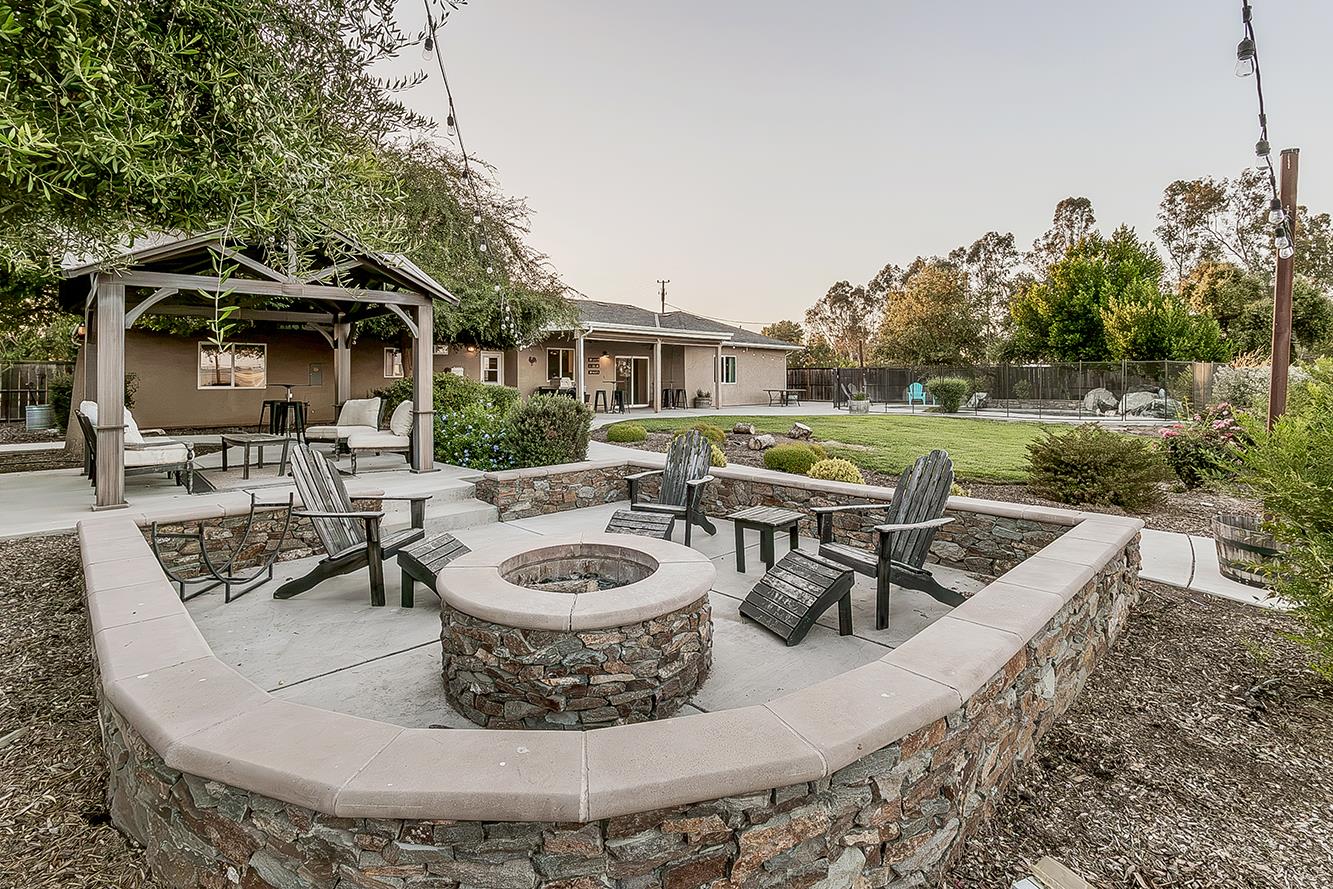 16099 Anaconda Rd, Madera, CA 93636