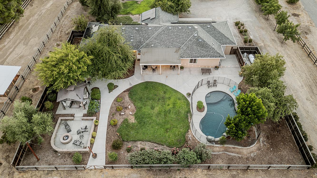 16099 Anaconda Rd, Madera, CA 93636