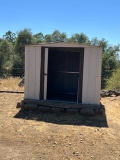 50294 Chuckwagon Rd, Yokuts Valley, CA 93675