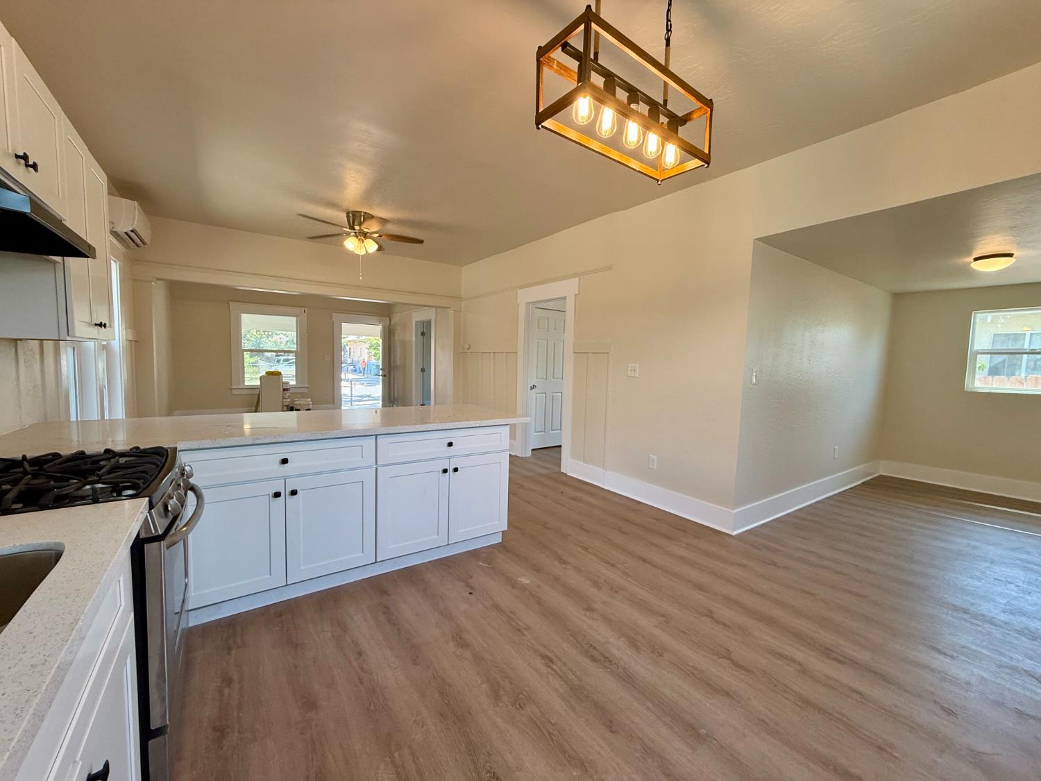 1929 E Grant Ave, Fresno, CA 93701