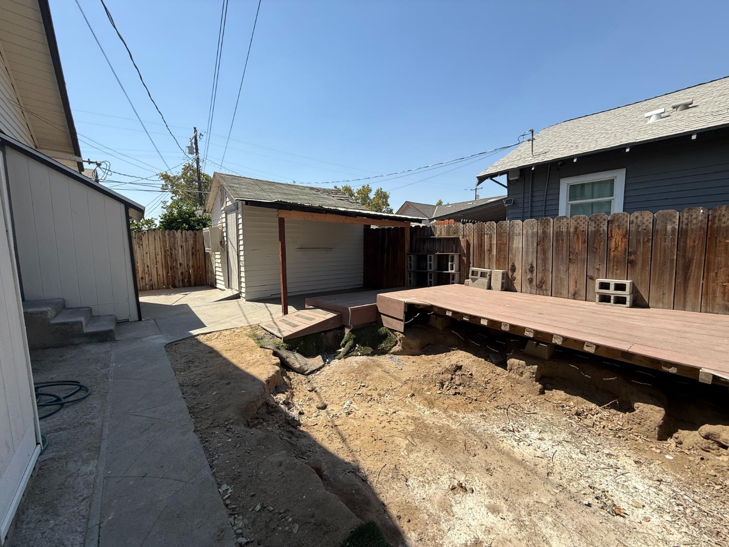 1929 E Grant Ave, Fresno, CA 93701