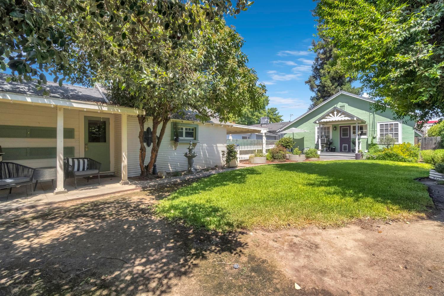 366 E Olive Ave, Fresno, CA 93728