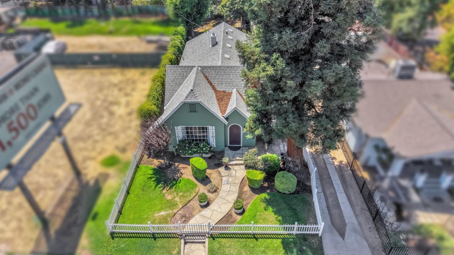 366 E Olive Ave, Fresno, CA 93728