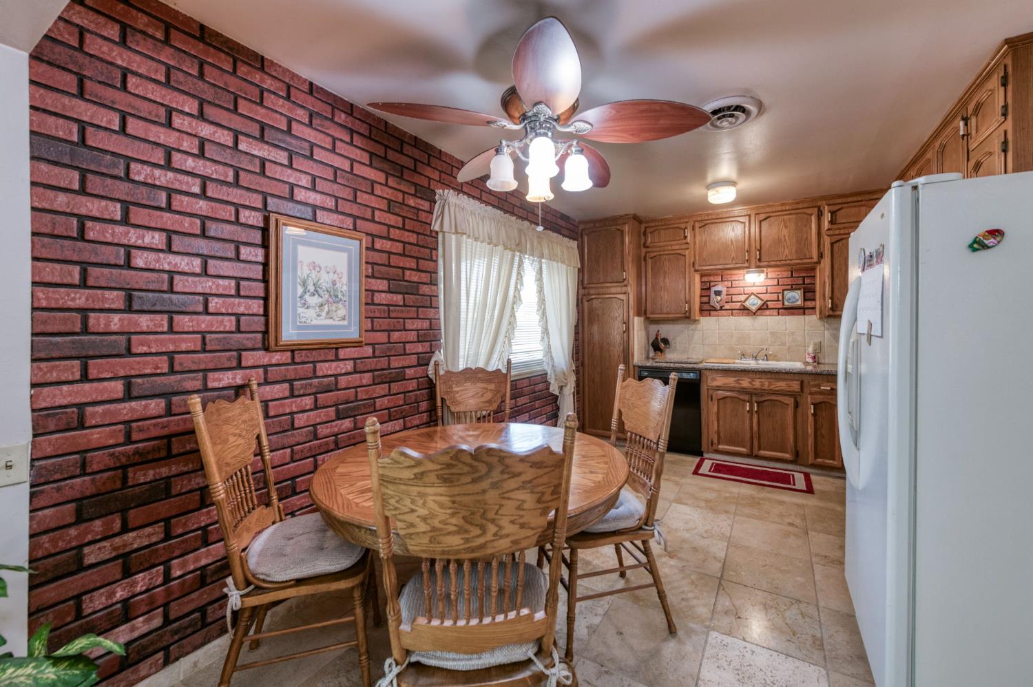 3909 N Cheryl Ave, Fresno, CA 93705