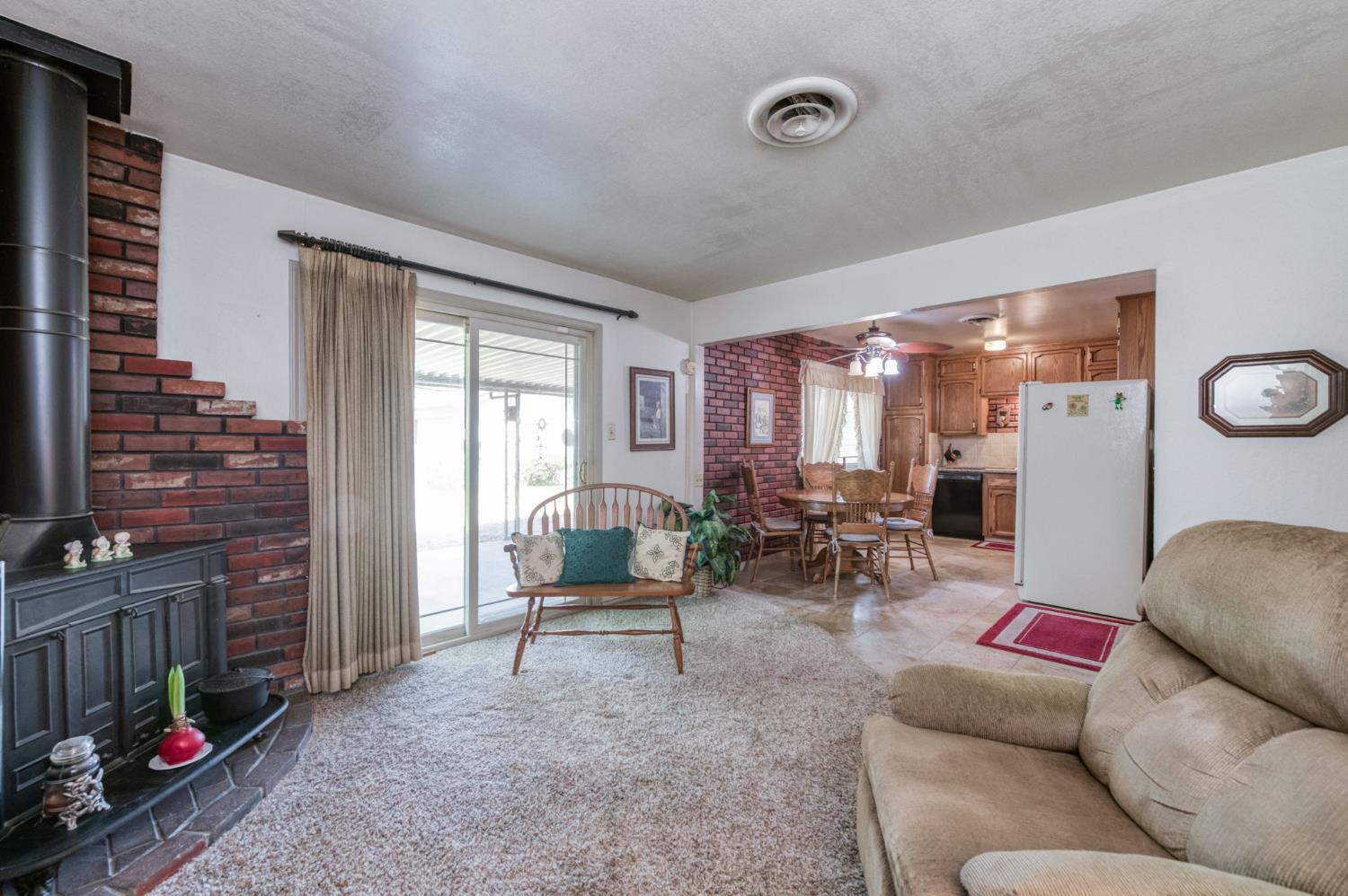 3909 N Cheryl Ave, Fresno, CA 93705