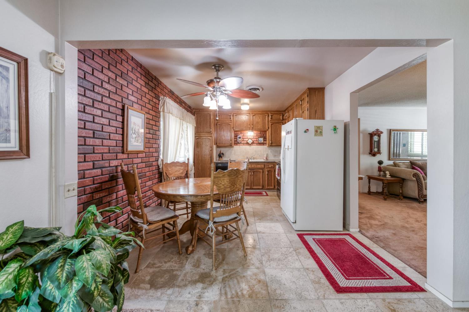 3909 N Cheryl Ave, Fresno, CA 93705