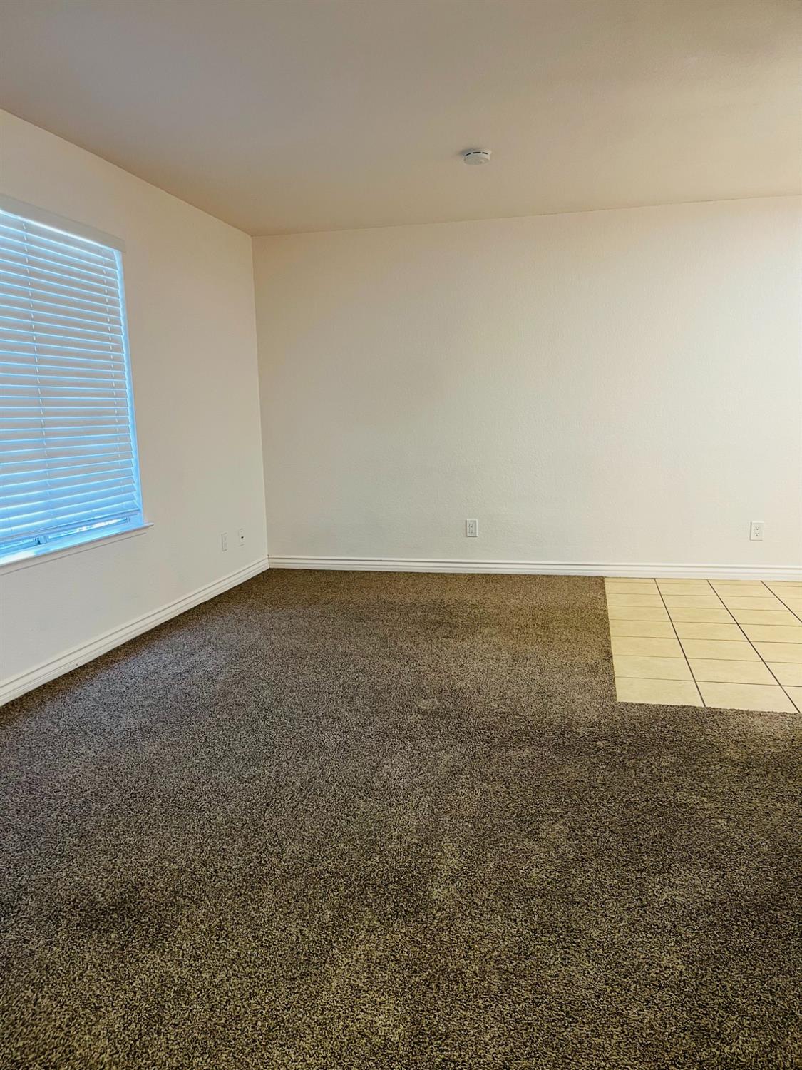 5145 E Lane Ave #114, Fresno, CA 93727