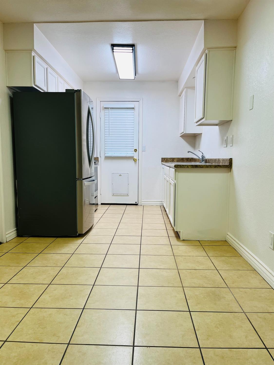5145 E Lane Ave #114, Fresno, CA 93727