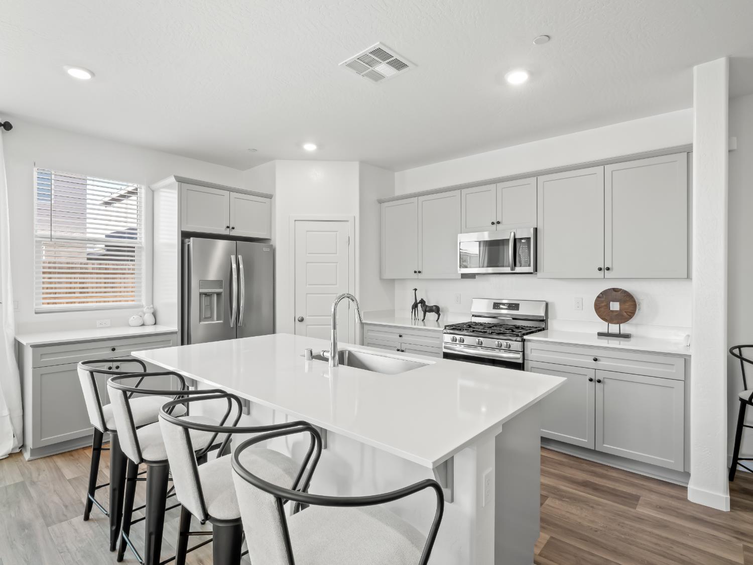4225 Hampton Way, Clovis, CA 93619
