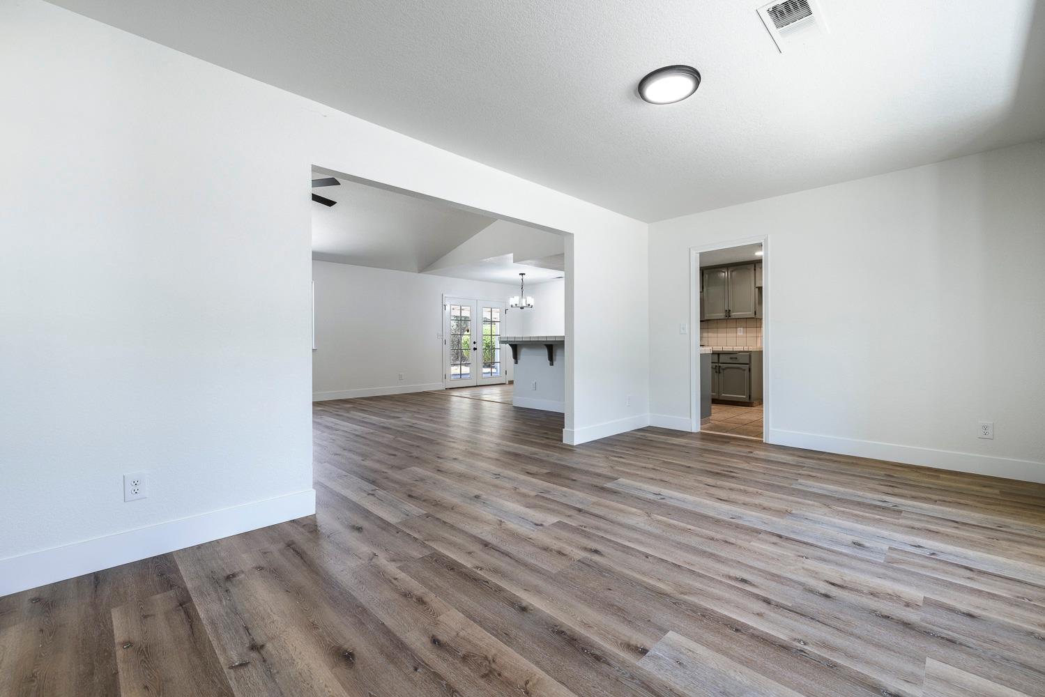 47555 Willow Pond Rd, Coarsegold, CA 93614