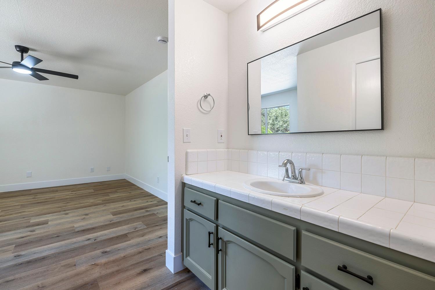 47555 Willow Pond Rd, Coarsegold, CA 93614