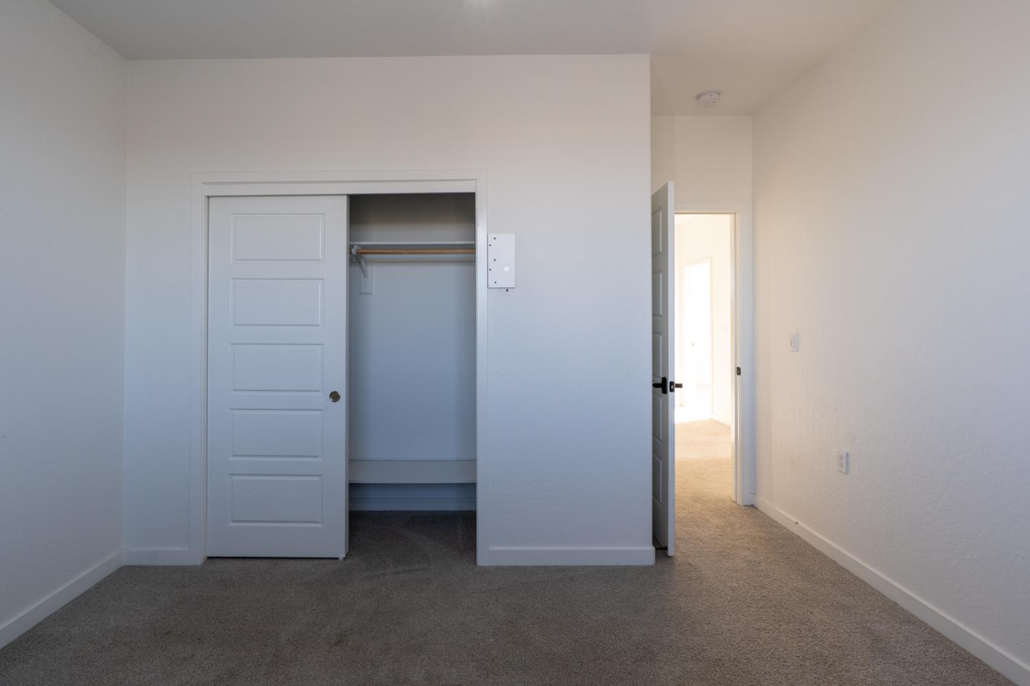 1240 Atlantica Dr S, Madera, CA 93636