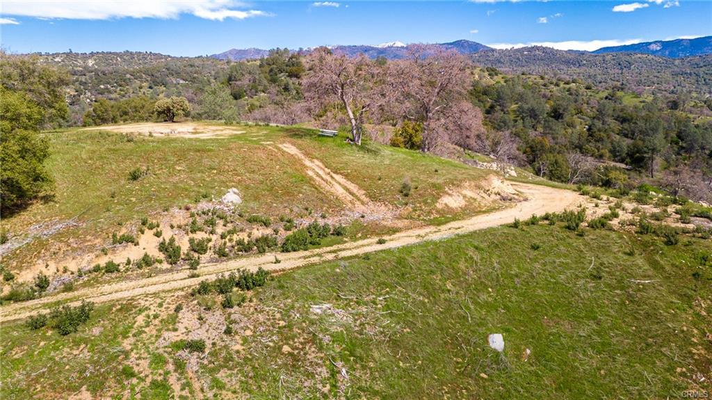 3831 Broncho Hollow Ln, Mariposa, CA 95338