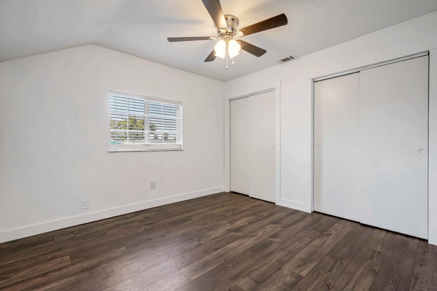 3575 Sunnyside Ave, Clovis, CA 93611
