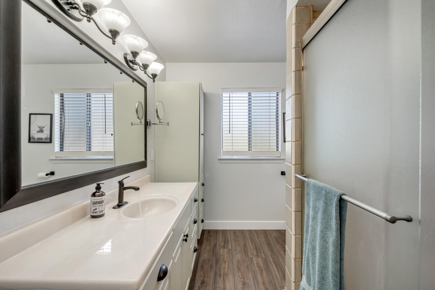 3575 Sunnyside Ave, Clovis, CA 93611