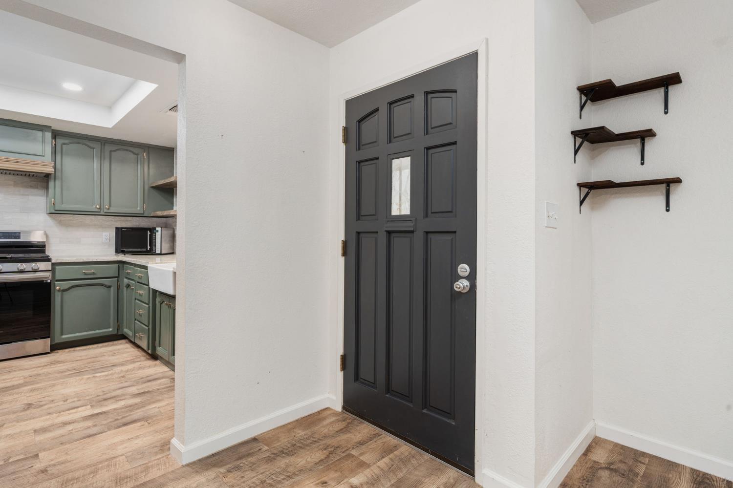 2212 Goldridge St, Selma, CA 93662